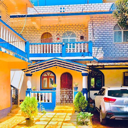 Blue Waves Guest House Calangute Ngoại thất bức ảnh