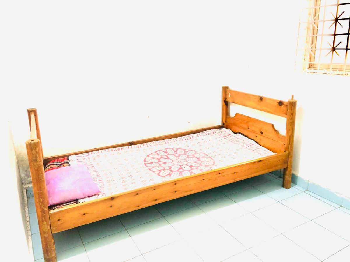 Blue Waves Guest House Calangute Ngoại thất bức ảnh