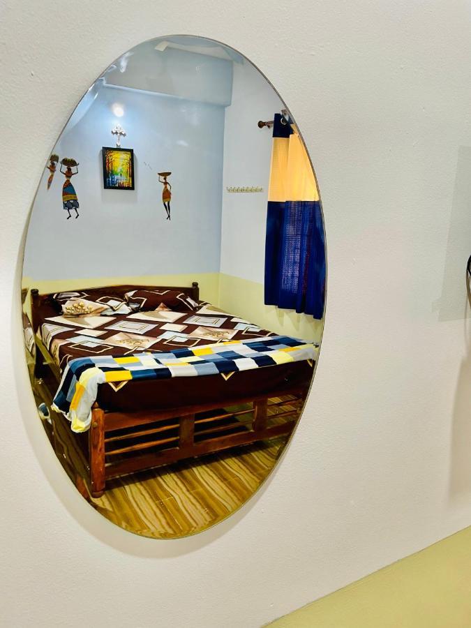 Blue Waves Guest House Calangute Ngoại thất bức ảnh