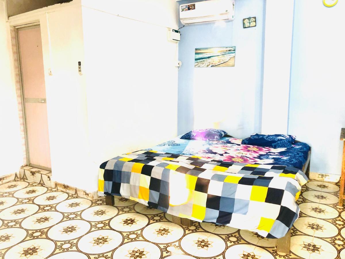 Blue Waves Guest House Calangute Ngoại thất bức ảnh